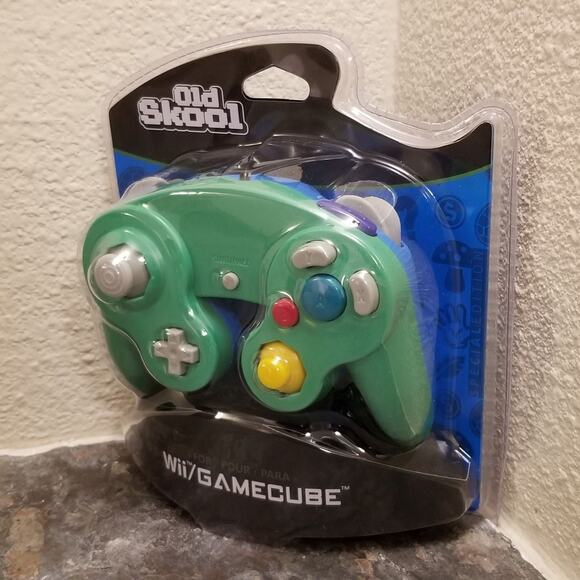 Gamecube Controller, Green (NEW) - Nintendo - Old Skool - Picture 2 of 7